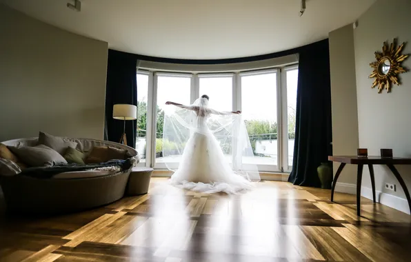 Картинка девушка, комната, окно, невеста, белое платье