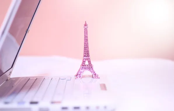 Картинка розовая, статуэтка, Эйфелева башня, ноутбук, La tour Eiffel