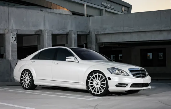 Картинка lights, Mercedes, wheels, with, color, S550, Forgiato, lowered