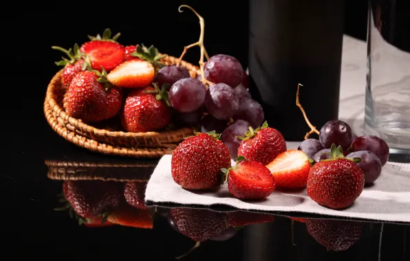 Картинка ягоды, клубника, виноград