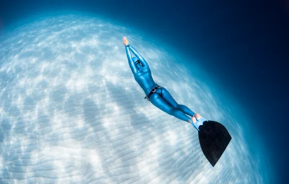Underwater, woman, free diving