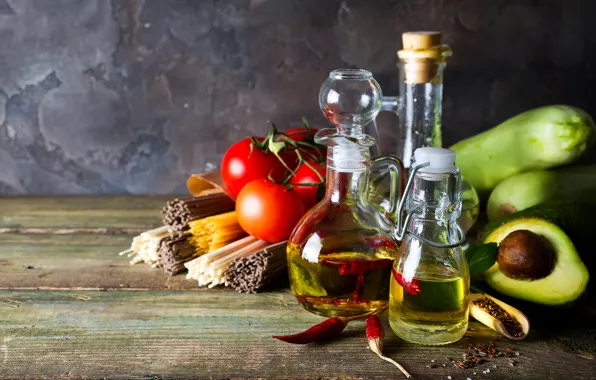 Масло, перец, помидоры, авокадо, паста, кабачок