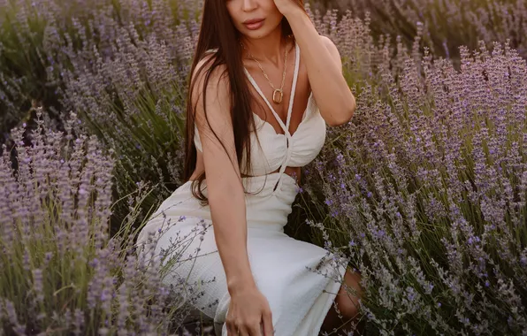 Поле, поза, фотосессия, лаванда, Алина, Ульяна Буканова (Мизинова)