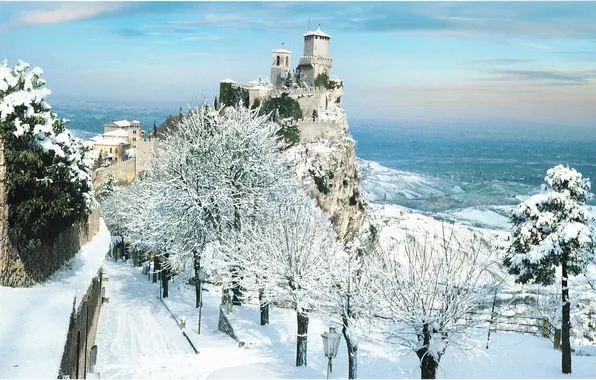 Зима, снег, деревья, город, фото, замок, Италия, San Marino
