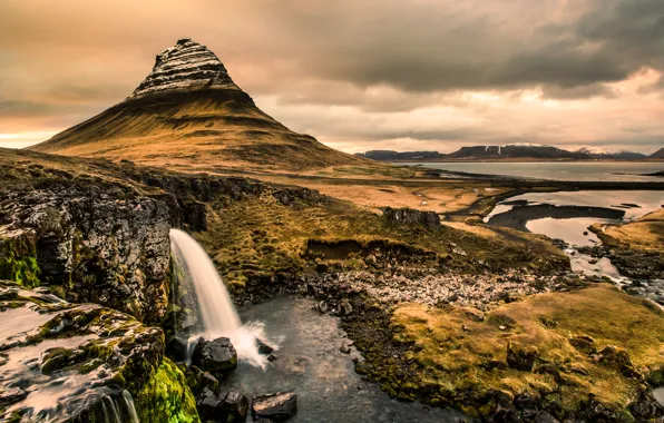 Waterfall, iceland, Kirkufel mountain