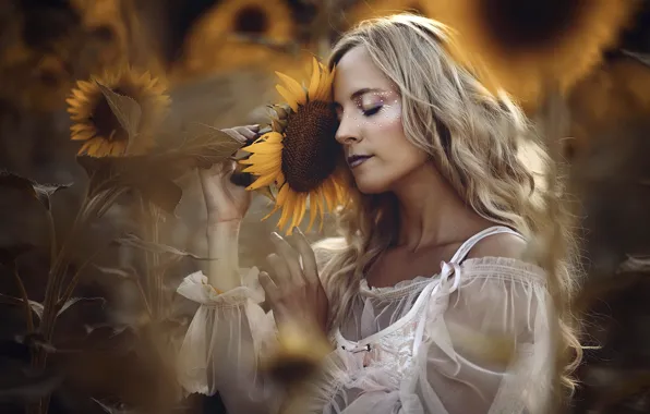 Картинка лето, девушка, подсолнухи