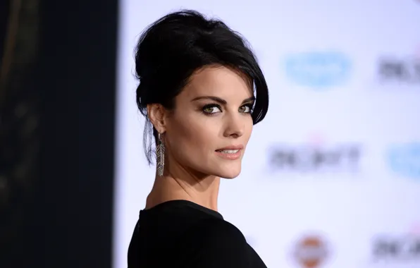 Взгляд, девушка, волосы, актриса, брюнетка, прическа, hair, Jaimie Alexander