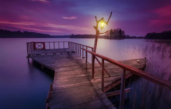 Картинка озеро, пирс, фонарь, Литва