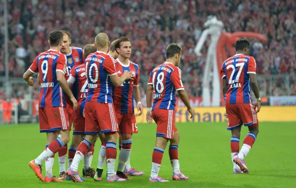 Allianz Arena, Lewandowski, Robben, FC Bayern Munich, Gotze, Alaba, Lahm., Bernat