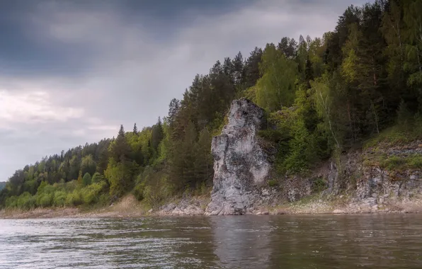 Картинка Россия, Пермский край, камень-плакун, камень-баюн, река Чусовая