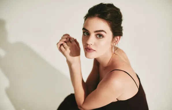 Взгляд, девушка, лицо, поза, платье, плечи, Lucy Hale