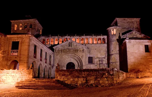 Ночь, освещение, Испания, монастырь, Colegiata de Santa Juliana