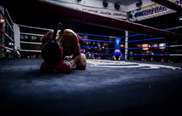 Thailand, before fighting, boxing ring