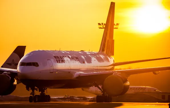 Картинка солнце, восход, утро, аэропорт, Boeing, 300, Airlines, 777