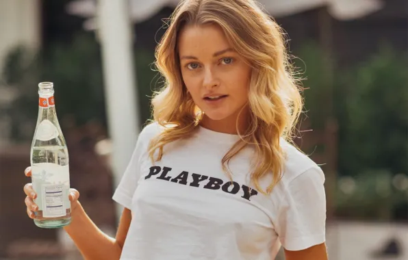 Playboy, glass, water, blue eyes, model, hair, look, blonde