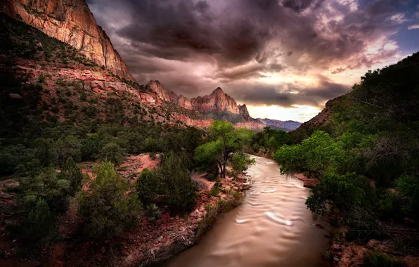 Картинка United States, Utah, Oak Creek Residential Area