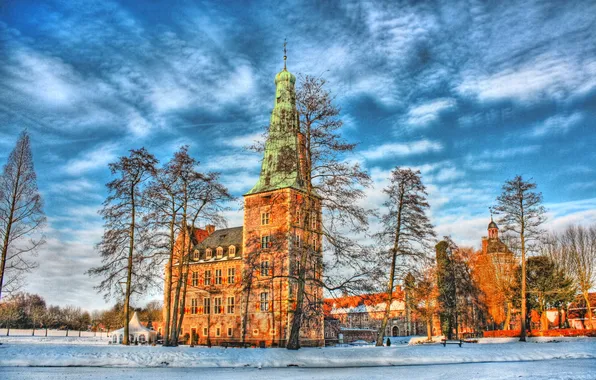Картинка зима, небо, облака, снег, деревья, замок, Германия, крепость