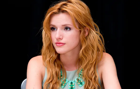 Bella Thorne, Смешанные, Blended