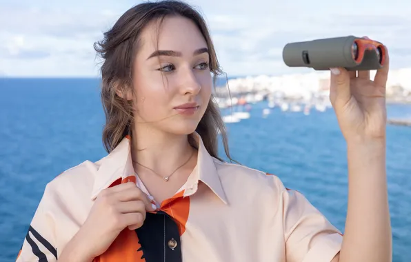 Model, brunette, gorgeous, photoshoot, posing, closeup, beautiful face, binoculars