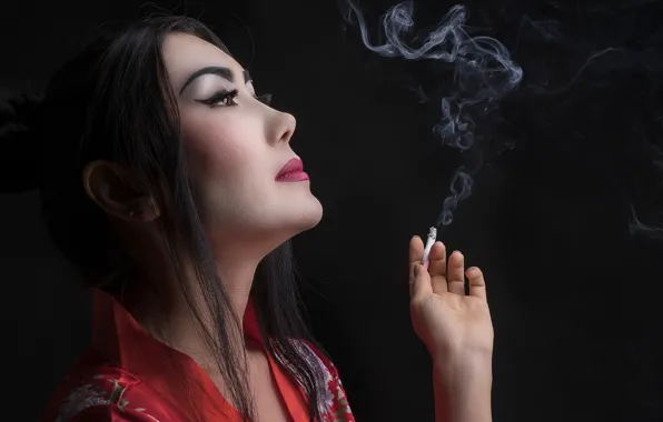 Картинка дым, сигарета, гейша, кимоно, азиатка