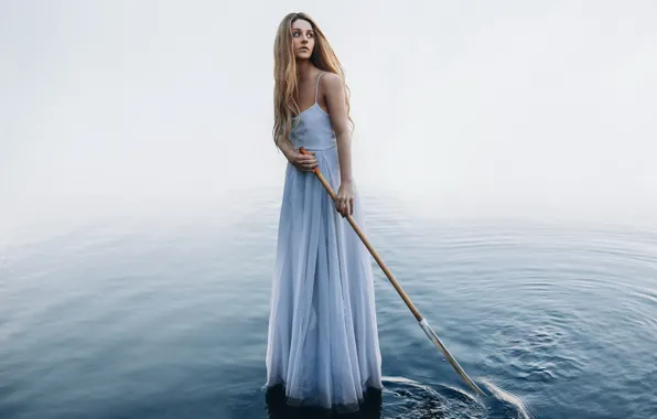 Картинка девушка, озеро, весло