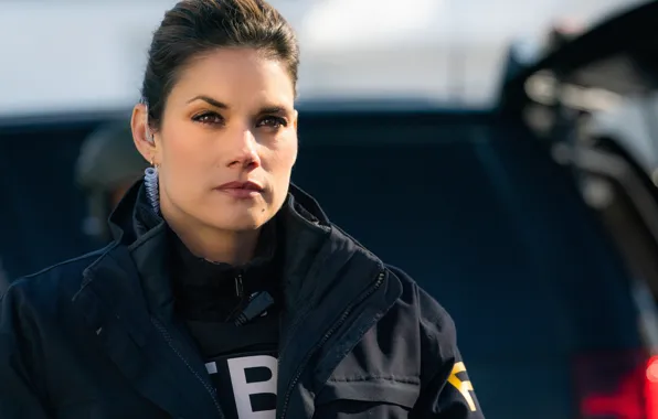 Взгляд, макияж, форма, сериал, FBI, ФБР, Мисси Перегрим, Missy Peregrym