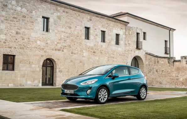 Авто, газон, здание, Ford, Fiesta, Titanium