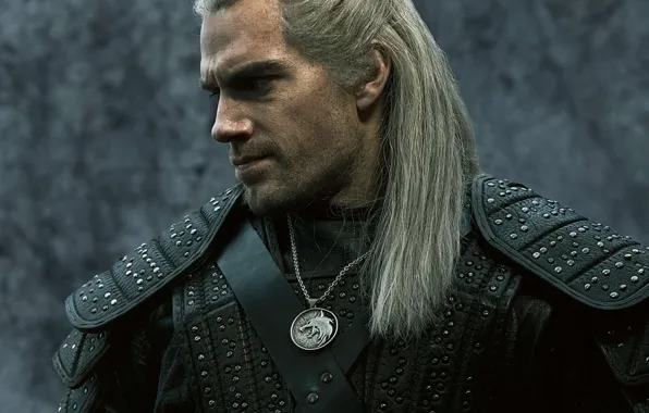 Картинка медальон, the witcher, сериал, ведьмак, мутант, Henry Cavill, Генри Кавилл, Netflix, series tv, нетфликс
