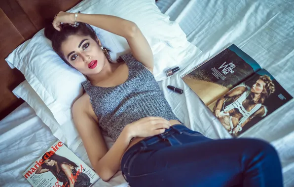 Girl, hot, sexy, eyes, smile, beautiful, figure, model