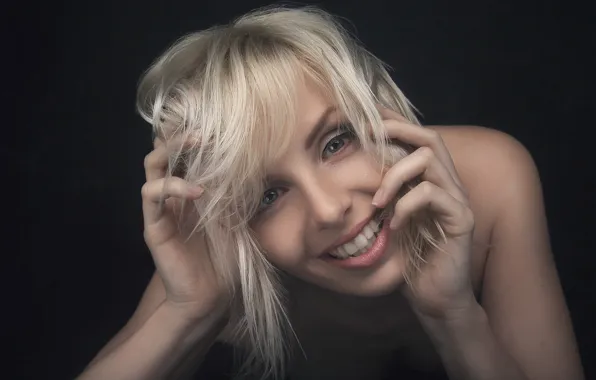 Картинка улыбка, портрет, зубки, Ulla Wolk