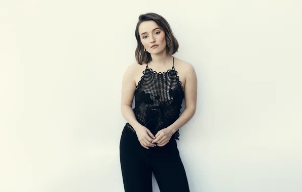 Поза, фон, портрет, актриса, брюнетка, Kaitlyn Dever, Кейтлин Дивер