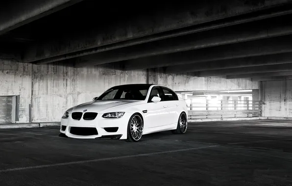 Картинка белый, бмв, BMW, парковка, white, E90