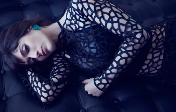 Поза, актриса, лежит, Lizzy Caplan, Лиззи Каплан