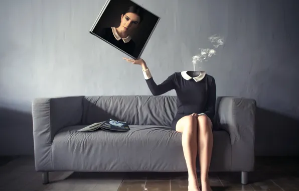 Девушка, диван, портрет