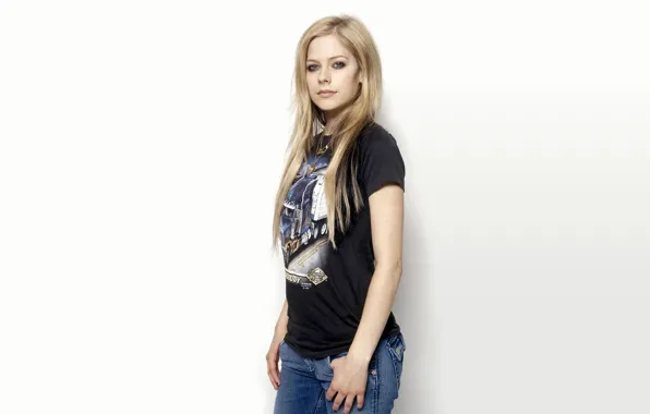Девушка, Avril Lavigne, на белом фоне, известная рок певица