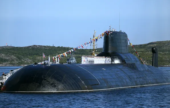 Дмитрий Донской, Парад, День ВМФ
