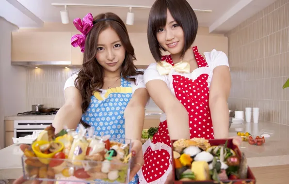 Food, japanese, akb48, tomomi itano, atsuko maeda