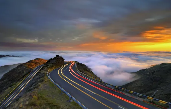 Картинка дорога, закат, огни, гора, Rush Hour, Madeira