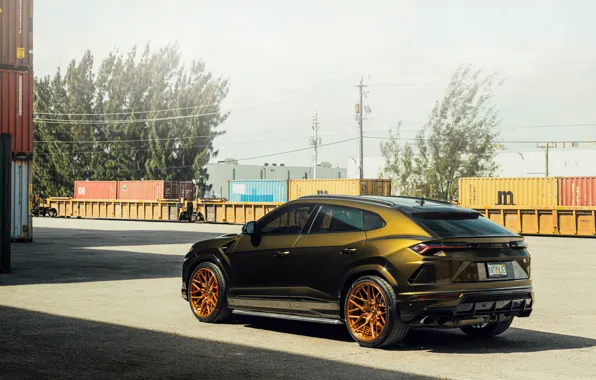 Авто, улица, черный, Lamborghini, Ламборджини, Lamborghini Urus, контейнера, Ламборджини Урус