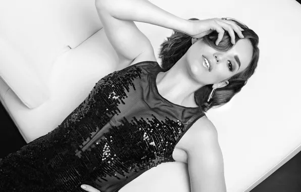 Девушка, поза, фото, платье, черно-белое, Elizabeth Henstridge