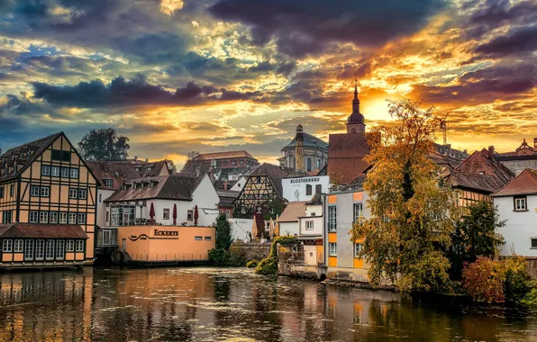 Картинка вода, облака, закат, город, здания, дома, Германия, Бавария