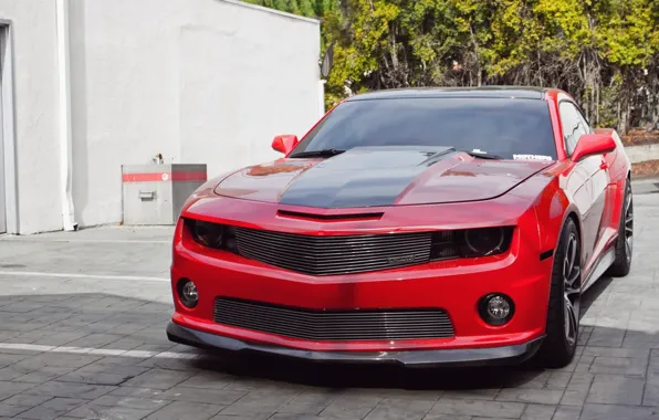Camaro, красная, Chevy