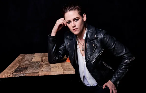 Kristen Stewart, Кристен Стюарт, на фотосессии для фильма, Come Swim, Пойдем поплаваем, Sundance 2017, во …
