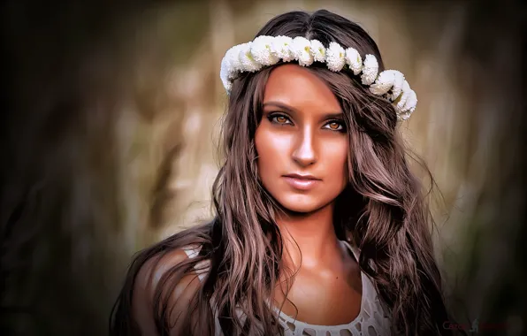 Grass, brown hair, model, beauty, Alex Kotarski