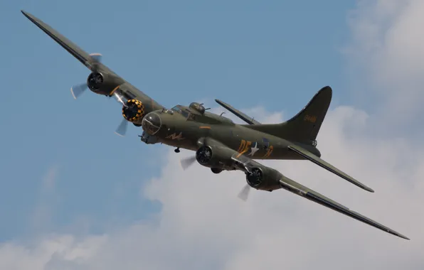 Картинка небо, самолёт, американский, WW2, тяжёлый, цельнометаллический, &ampquot;Летающая крепость&ampquot;, четырёхмоторный бомбардировщик
