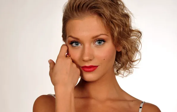 Картинка взгляд, лицо, модель, помада, губы