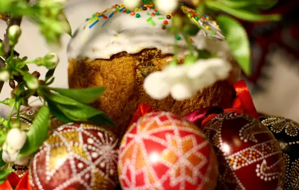 Вишня, Пасха, кулич, крашенки