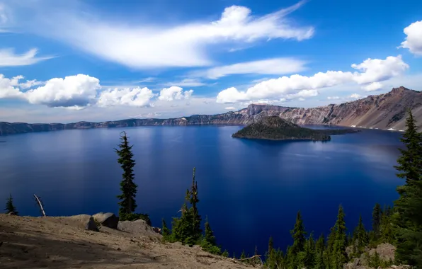 Картинка лес, облака, горы, синева, берег, высота, водоем