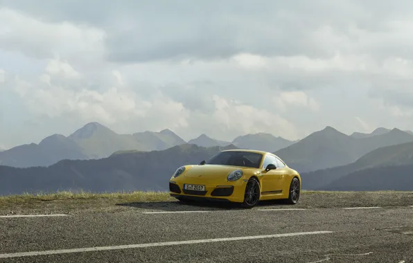 Картинка дорога, небо, асфальт, облака, горы, жёлтый, разметка, Porsche