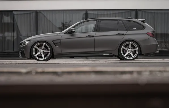 Картинка BMW, профиль, 2018, 3-series, универсал, 320d, пятидверный, F31